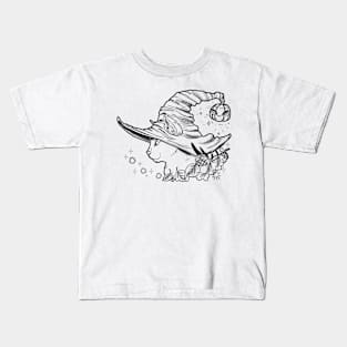 witch cat black lineart Kids T-Shirt